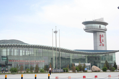 新疆飞机场
